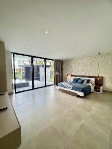 Casa de 5 alcobas en venta en Llano Grande, Rionegro, 1150 m² · foto 12 de 20