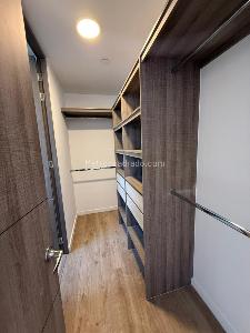 Apartamento de 3 alcobas en venta en Loma De Las Brujas, Envigado, 205 m² · foto 11 de 20