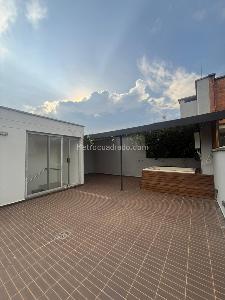 Apartamento de 3 alcobas en venta en Loma De Las Brujas, Envigado, 205 m² · foto 15 de 20