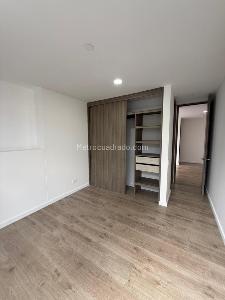 Apartamento de 3 alcobas en venta en Loma De Las Brujas, Envigado, 205 m² · foto 17 de 20