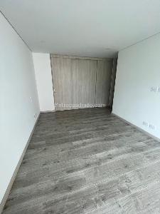 Apartamento en venta en Altos Del Poblado, Medellín · foto 10 de 19