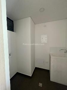 Apartamento en venta en Altos Del Poblado, Medellín · foto 16 de 19