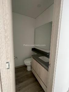 Apartamento en venta en Altos Del Poblado, Medellín · foto 17 de 19