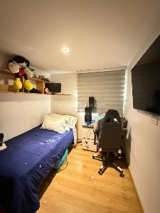 Apartamento de 3 alcobas en venta en El Poblado, Medellín, 87 m² · foto 10 de 13