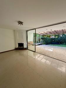 Casa de 3 alcobas en venta en Loma Del Chocho, Envigado, 218 m² · foto 8 de 20