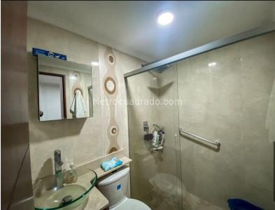 Casa de 4 alcobas en venta en El Poblado, Medellín, 220 m² · foto 12 de 12