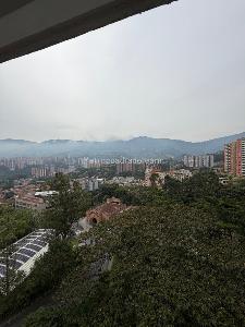 Apartamento de 3 alcobas en venta en Las Antillas, Envigado, 61 m² · foto 2 de 10
