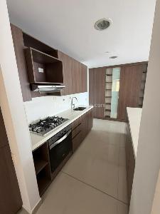 Apartamento en venta en Castropol, Medellín · foto 3 de 10