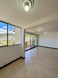 Apartamento en venta en Belen Loma De Los Bernal, Medellín · foto 10 de 17