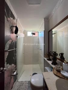 Apartamento de 3 alcobas en venta en Belen Loma De Los Bernal, Medellín, 78 m² · foto 18 de 18