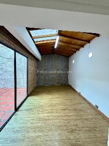 Casa de 4 alcobas en venta en La Sebastiana, Envigado, 204 m² · foto 6 de 20