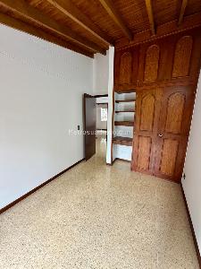 Casa de 4 alcobas en venta en La Sebastiana, Envigado, 204 m² · foto 14 de 20