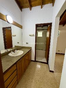 Casa de 4 alcobas en venta en La Sebastiana, Envigado, 204 m² · foto 20 de 20