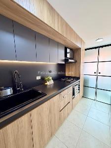 Apartamento en venta en Belen Loma De Los Bernal, Medellín · foto 6 de 19