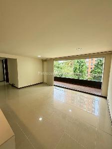 Apartamento en venta en Castropol, Medellín · foto 2 de 16