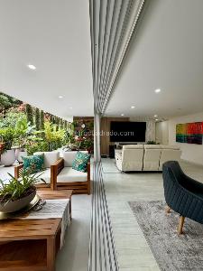 Apartamento de 3 alcobas en venta en Castropol, Medellín, 148 m² · foto 2 de 20