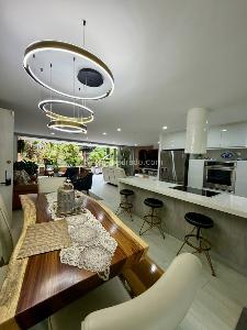 Apartamento de 3 alcobas en venta en Castropol, Medellín, 148 m² · foto 8 de 20