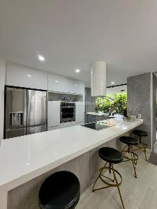 Apartamento de 3 alcobas en venta en Castropol, Medellín, 148 m² · foto 10 de 20