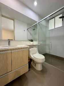 Apartamento de 3 alcobas en venta en Castropol, Medellín, 148 m² · foto 18 de 20