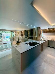 Casa de 3 alcobas en venta en La Sebastiana, Envigado, 296 m² · foto 13 de 20