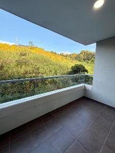 Apartamento de 3 alcobas en venta en El Salado, Envigado, 81 m² · foto 9 de 20