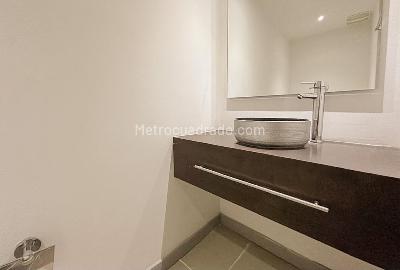 Apartamento de 3 alcobas en venta en El Poblado, Medellín, 116 m² · foto 18 de 20
