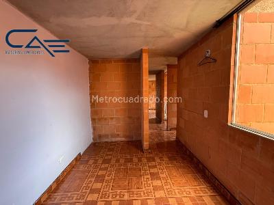 Apartamento de 3 alcobas en venta en Usme, Bogotá, 39 m² · foto 3 de 18