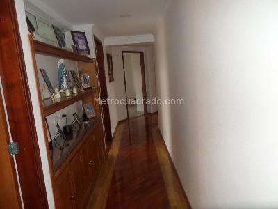 Apartamento de 3 alcobas en venta en Ciudad Salitre Oriental, Bogotá, 235 m² · foto 17 de 20