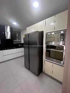 Apartamento de 3 alcobas en venta en Altos De Riomar, Barranquilla, 200 m² · foto 5 de 15