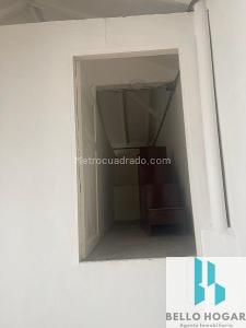 Casa de 4 alcobas en venta en Parque, Bello, 87 m² · foto 14 de 14