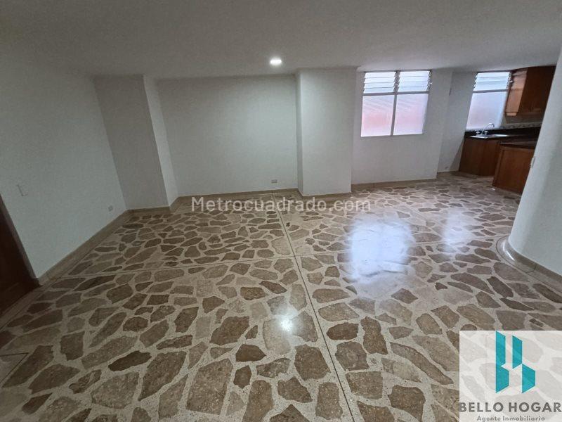 Spacious 3BR Apartment in La Castellana - 7