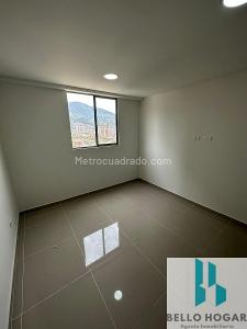 Apartamento de 3 alcobas en venta en Obrero, Bello, 61 m² · foto 13 de 20