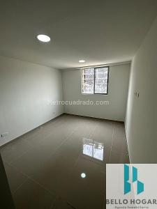 Apartamento de 3 alcobas en venta en Obrero, Bello, 61 m² · foto 14 de 20