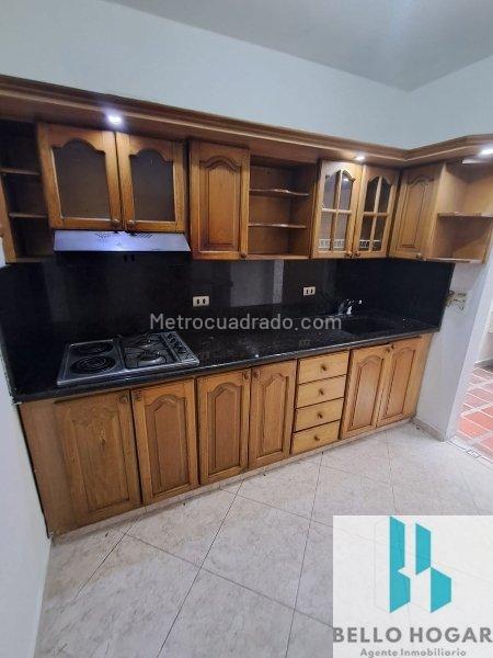 Casa – Bello, Barrio Obrero - Más