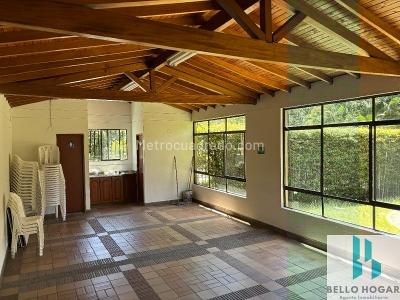 Apartamento de 2 alcobas en arriendo en El Poblado, Medellín, 65 m² · foto 15 de 19