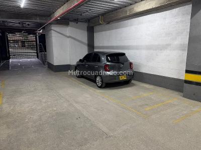 Apartamento de 2 alcobas en venta en Cabañas, Bello, 68 m² · foto 16 de 18