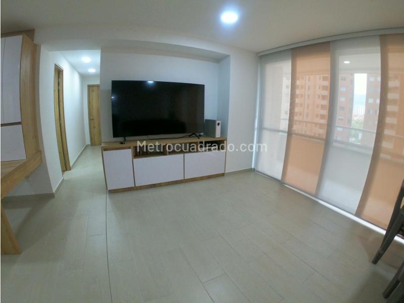 3BR Apartment with Balcony in Barrio Obrero, Bello - 2