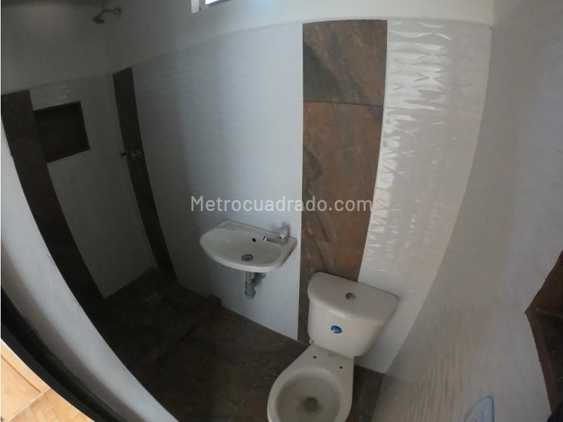 4BR Apartment in Barrio Mesa (80 m²) - 4