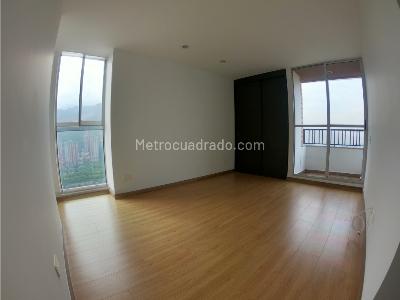 Apartamento de 3 alcobas en venta en Cabañitas, Bello, 83 m² · foto 8 de 20