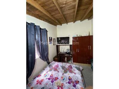 Casa de 4 alcobas en venta en Niquia Terranova, Bello, 92 m² · foto 17 de 20
