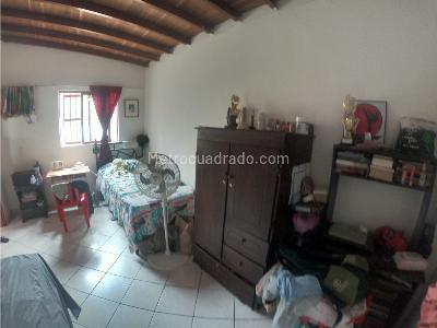 Casa de 3 alcobas en venta en Parque De Bello, Bello, 92 m² · foto 8 de 20