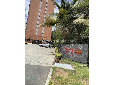 Apartamento de 2 alcobas en venta en San Antonio De Pereira, Rionegro, 73 m² · foto 2 de 20