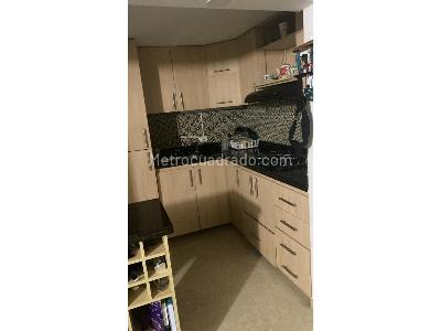 Apartamento de 3 alcobas en venta en El Trapiche, Bello, 58 m² · foto 2 de 8