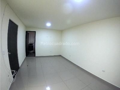 Apartamento de 3 alcobas en arriendo en Cabañas, Bello, 90 m² · foto 9 de 20