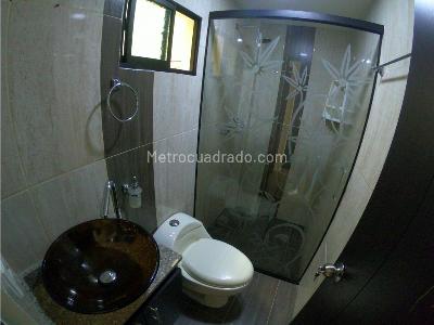 Apartamento de 3 alcobas en arriendo en Cabañas, Bello, 90 m² · foto 17 de 20