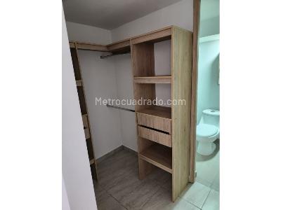 Apartamento de 3 alcobas en venta en El Trapiche, Bello, 73 m² · foto 7 de 15
