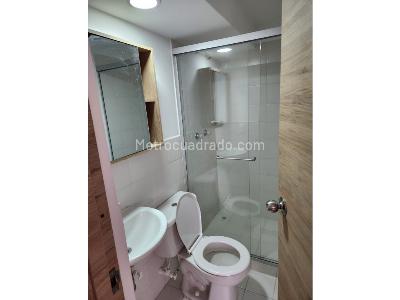 Apartamento de 3 alcobas en venta en El Trapiche, Bello, 73 m² · foto 9 de 15