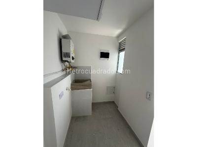 Apartamento de 2 alcobas en venta en El Trapiche, Bello, 50 m² · foto 5 de 12