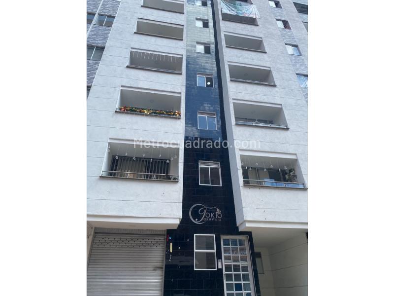 New 3BR Apartment with Balcony in Barrio Obrero, Bello