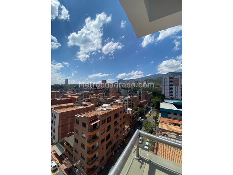 New 3BR Apartment with Balcony in Barrio Obrero, Bello - 4